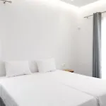 Maistros Mykonos *